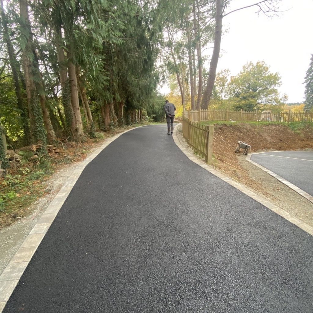 Normandie-btp - Comment choisir une société VRD pour votre collectivité afin d'assurer résilience climatique, maîtrise des coûts et conformité réglementaire ? - Featured Image 1